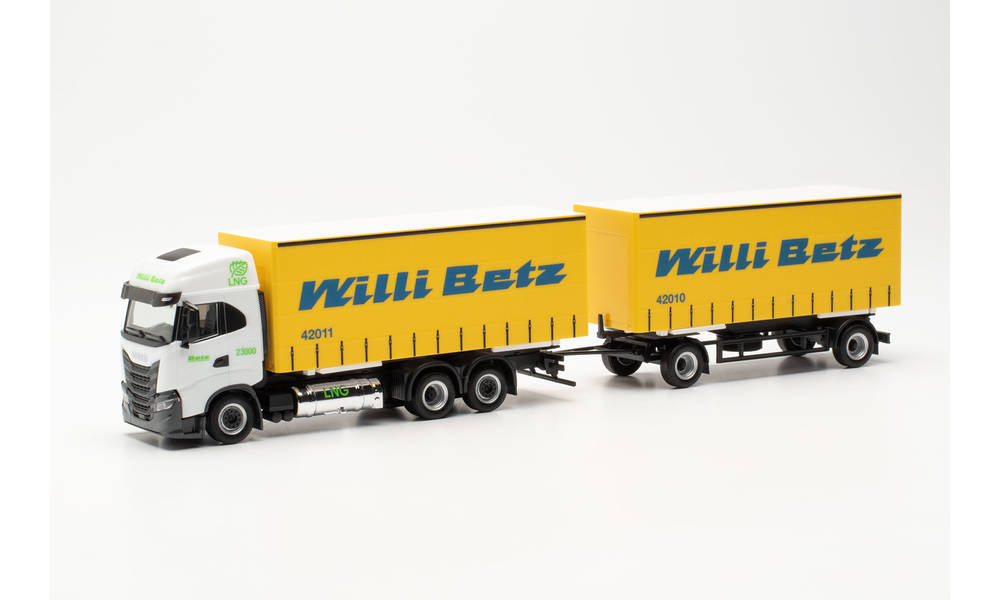 Herpa : Iveco S-way lng wechselgardinenplanen-hängerzug „willi betz“ (baden-württemberg/reutlingen)