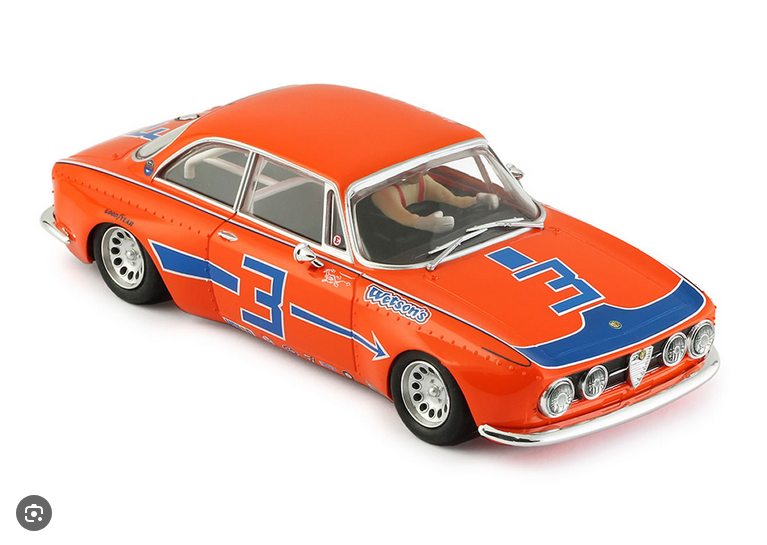 Revoslot : Alfa Romeo Giulia Sprint GT Horst Kwech n°3 Trans Am 1971