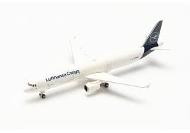 Herpa : Airbus A321F│Lufthansa Cargo 