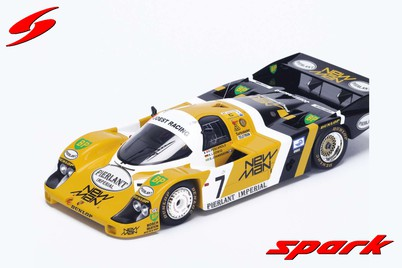 Spark : Porsche 956 │ No.7 Winner 24H Le Mans 1984 - H. Pescarolo - K. Ludwig With Acrylic Cover