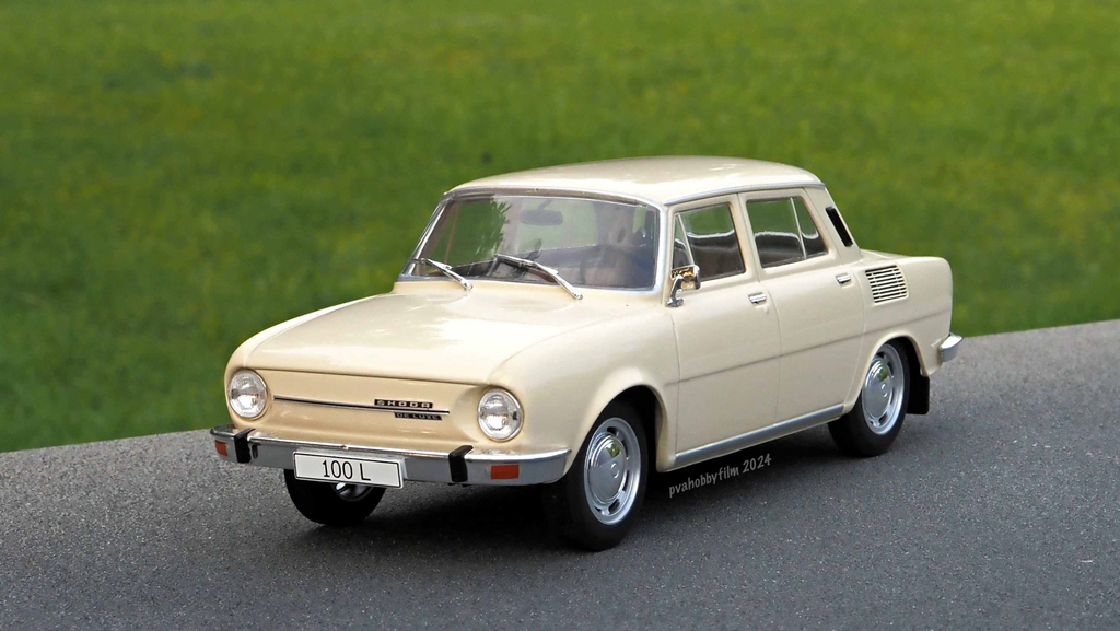 WhiteBox : Skoda 100L │ Beige 