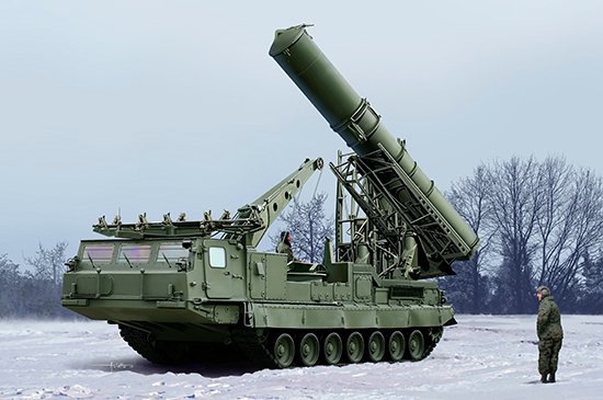 Trumpeter : S-300V 9A85 SAM Russian