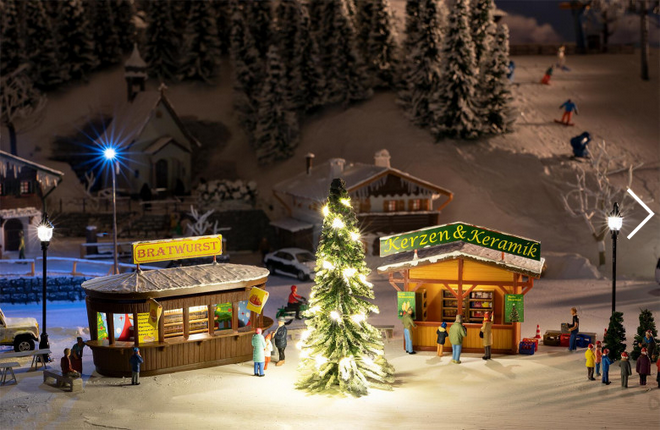 Faller : 2 Stands de marché de Noel avec Sapin illuminé