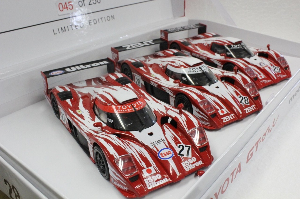 Revoslot : Coffret 3 Toyota gt-one LE MANS 1998