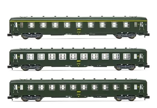 Voitures DEV AO A9+2xB10 avec Logo encadre SNCF