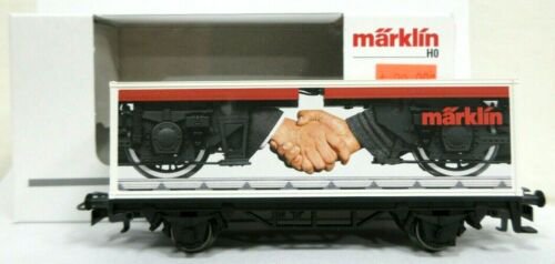 Marklin : wagon conteneur 