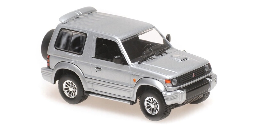 MITSUBISHI PAJERO SWB – 1991 – SILVER