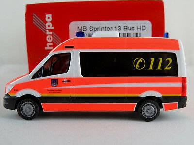 MB SPRINTER 13 BUS HD