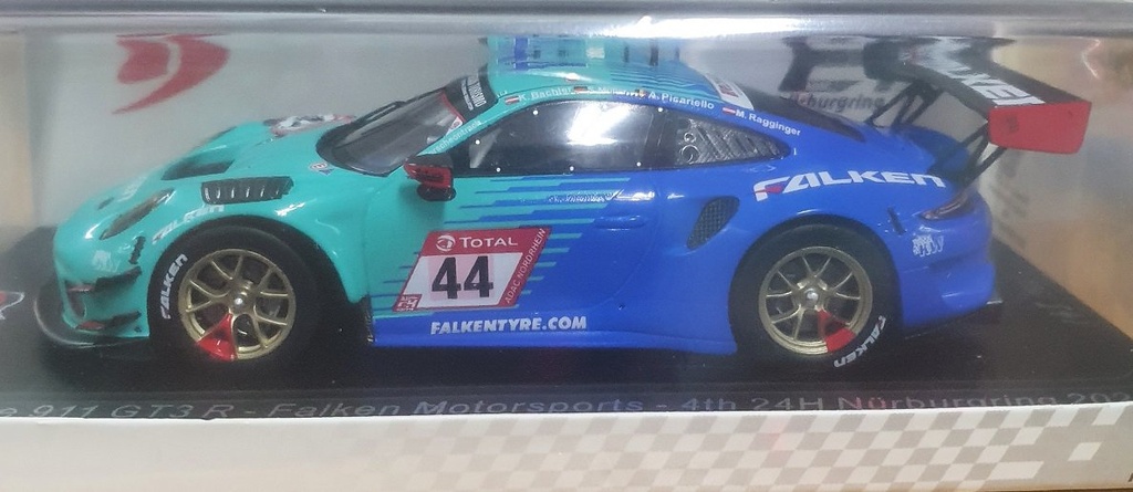 Porsche 911 GT3 R Falken Motorsports 