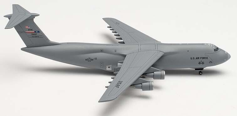 Lockheed C-5M 