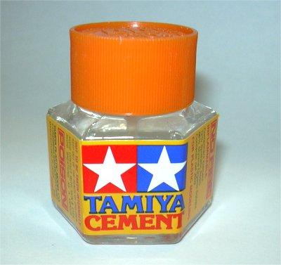 Tamiya : Colle Plastique Cement