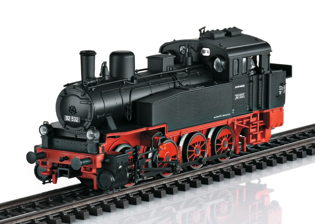 Marklin :Locomotive Vapeur BR92