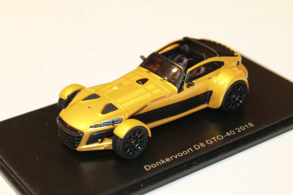 DONKERVOORT D8 GTO-40