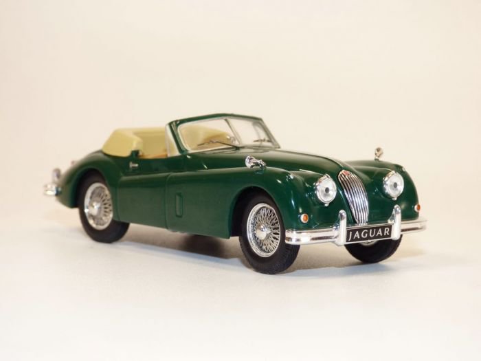 Ixo models : Jaguar XK 140 Convertible 