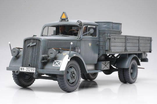 German 3 ton 4x2 Cargo Truck