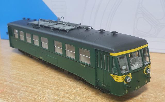 Piko : Autorail rh554.012 brossel