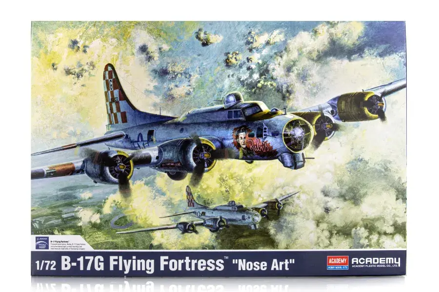 Academy : B-17 FLYING FORTRESS "Nose Art"