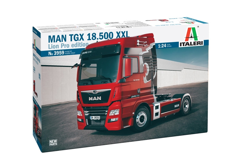 Italeri : MAN TGX 18.500 XXL Lion Pro Edition