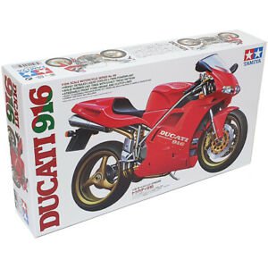 Tamiya : Ducati 916