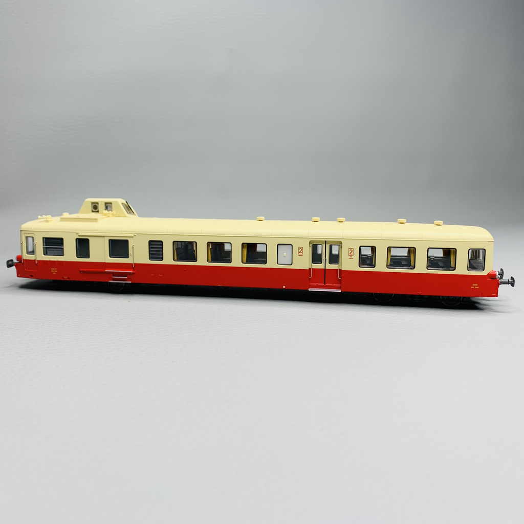 Lsmodels : Autorail XBD 3846 Rouge Crème R.G 2°classe