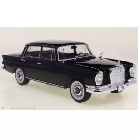 Whitbox : Mercedes 220 W111 Noir