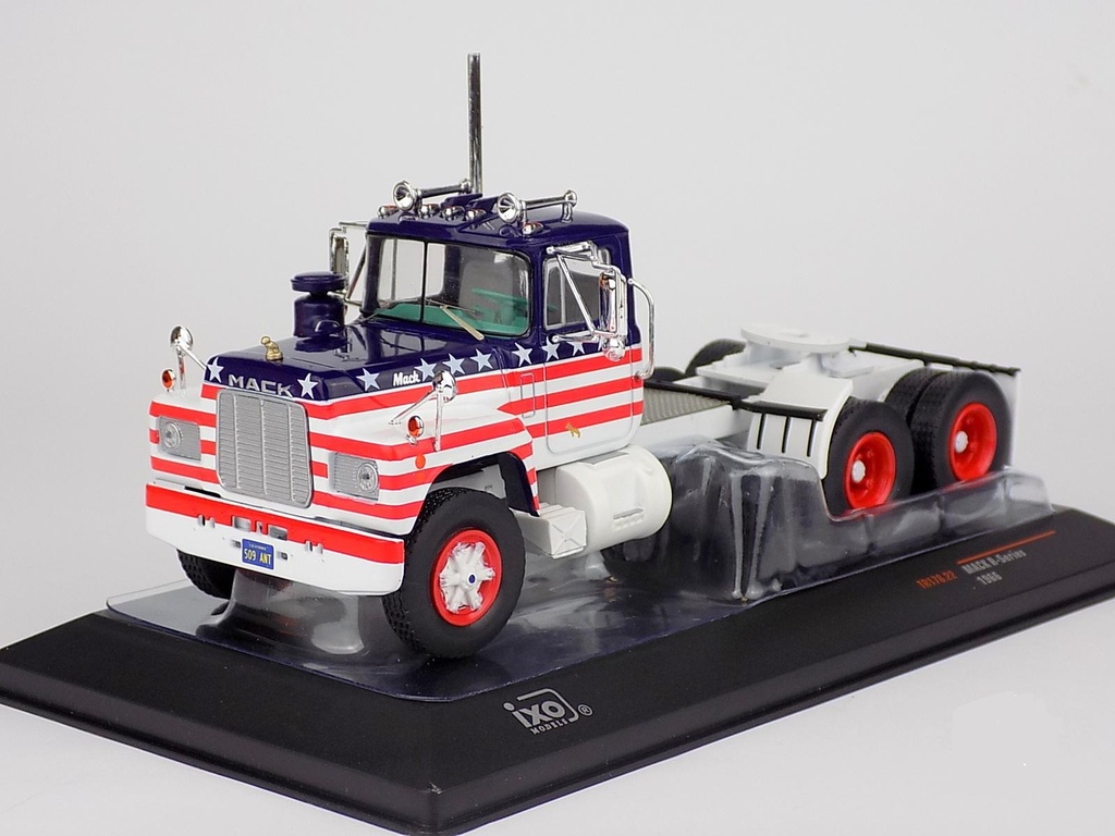 Ixomodels : Mack R-Series 1966 