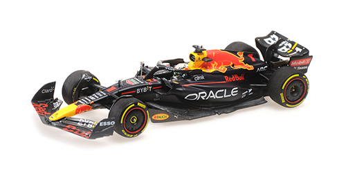 Minichamps : Redbull RB18 Oracle n°1 Max Verstappen Winner GP Italie 2022