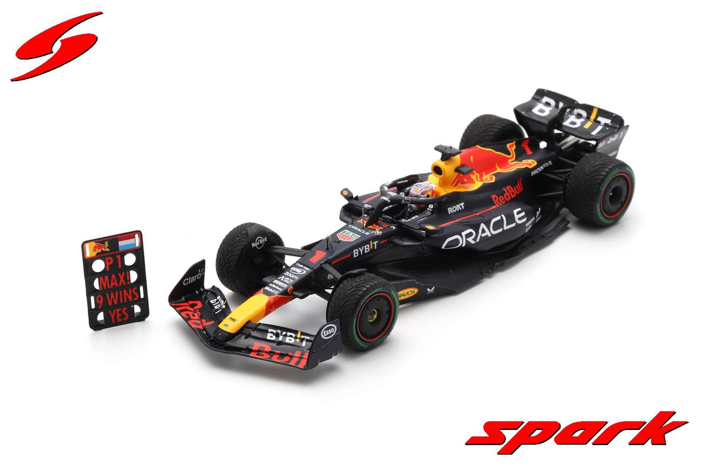 Spark : Oracle Red Bull Racing RB19 │ No.1 Oracle Red Bull Racing - Winner Dutch GP 2023 - MaxVerstappen with pit board