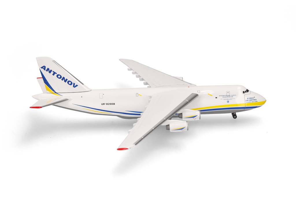 Herpa : Antonov Airlines Antonov AN-124 "Be brave like Okhtyrka"