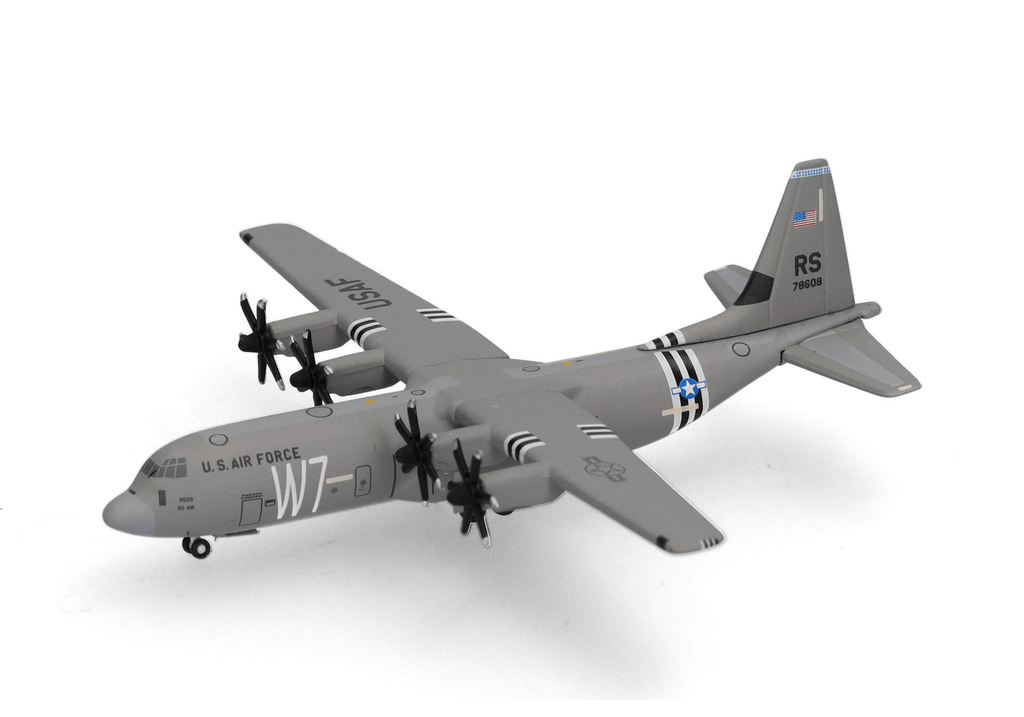 Herpa : U.S. Air Force Lockheed Martin C-130J-30 Super Hercules │ 37th Airlift Squadron, Ramstein Air Base