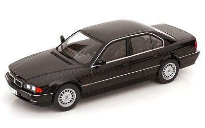 KKScale : BMW 740i E38 │ Noire métallisé 