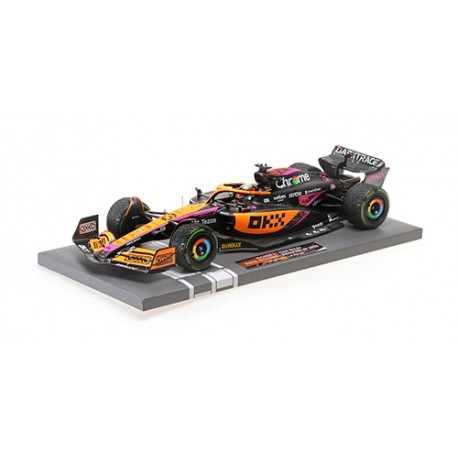 Minichamps : McLaren Mercedes MCL36 │ No3 F1 Singapour 2022 - Daniel Ricciardo 