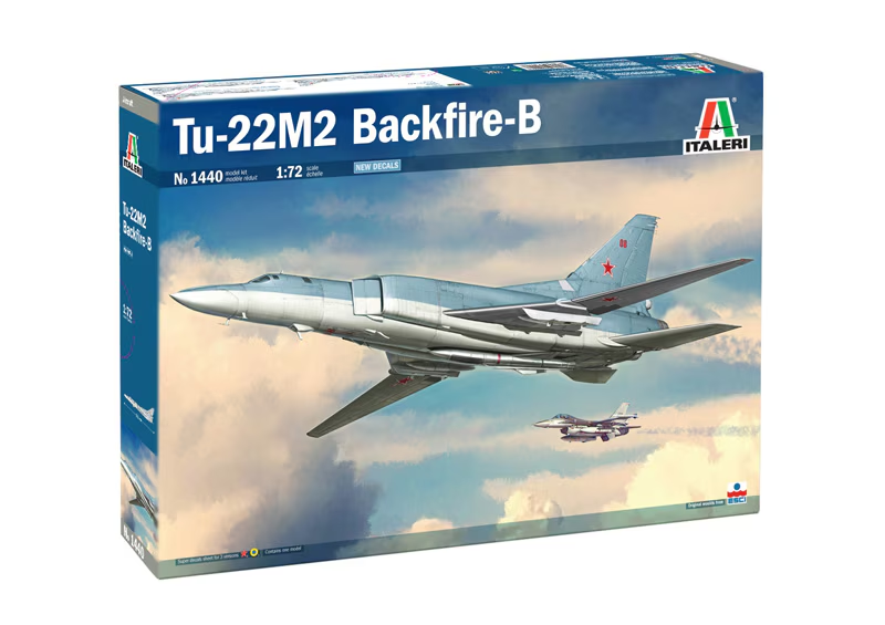 Italeri : Tu-22M2 Backfire-B
