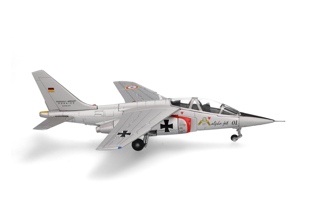 Herpa : Alpha Jet 01 Prototype │ AT24 