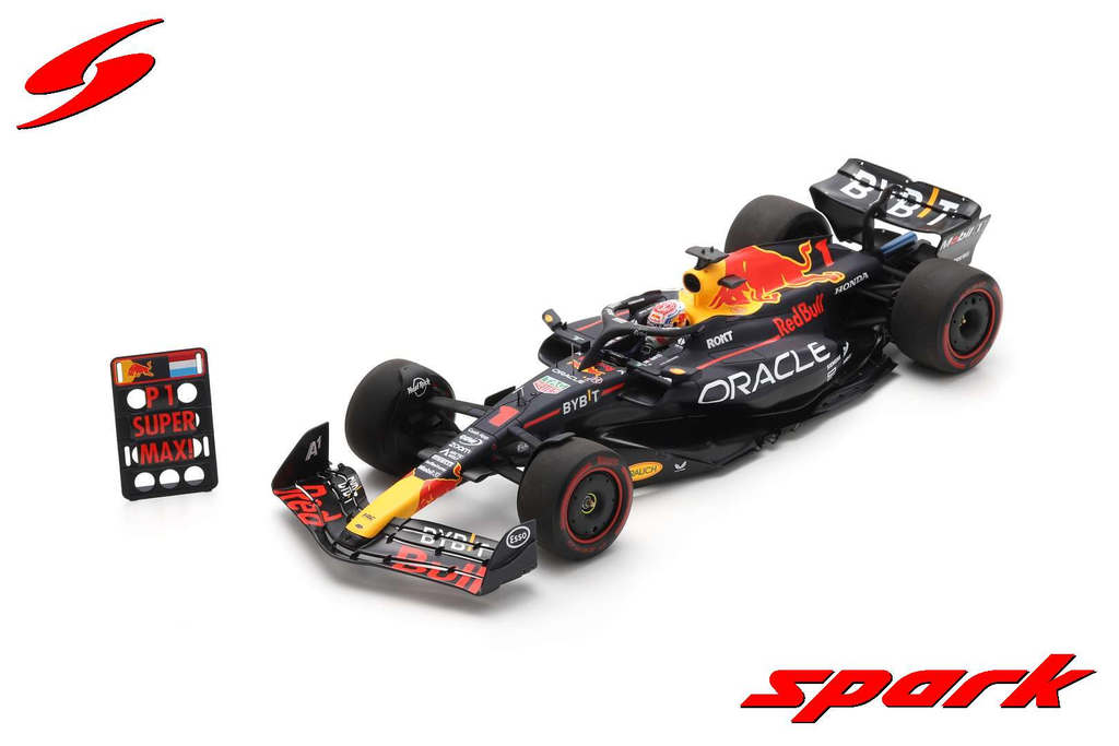 Spark : Oracle Red Bull Racing RB19 │ No.1 Oracle Red Bull Racing Winner British GP 2023 Max Verstappen With pit board