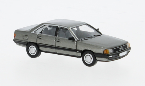 Premium ClassiXXs : Audi 100 C3 │ Gris 