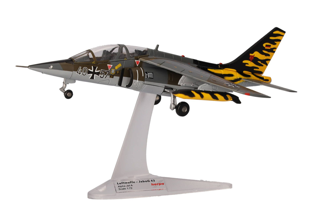 Herpa : Luftwaffe Alpha Jet A - Fighter-Bomber Wing 43 (JaboG 43), Oldenburg - NATO Tiger Meet 1991 – 40+57 