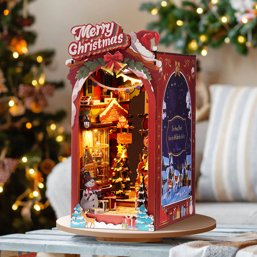 Rolife : Christmas Street Book Nook & Wonderland