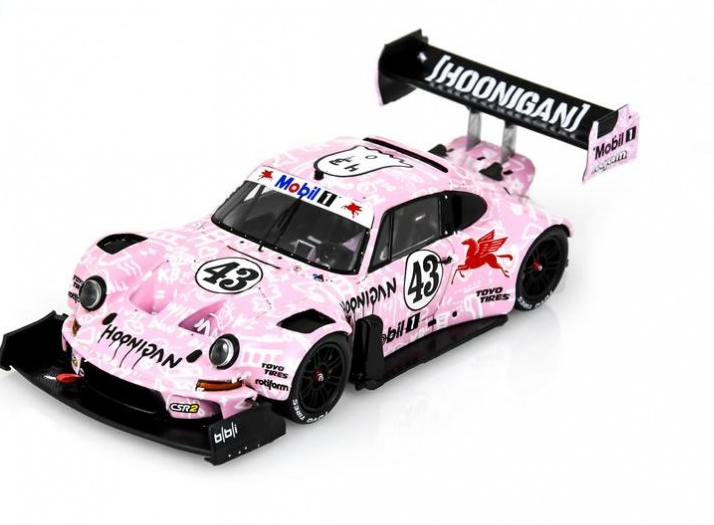 Spark models : Hoonipigasus Porsche 911 n°43 Pikes Peak 2003 