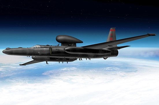 HobbyBoss : U-2S "Dragon Lady" Senior Span 