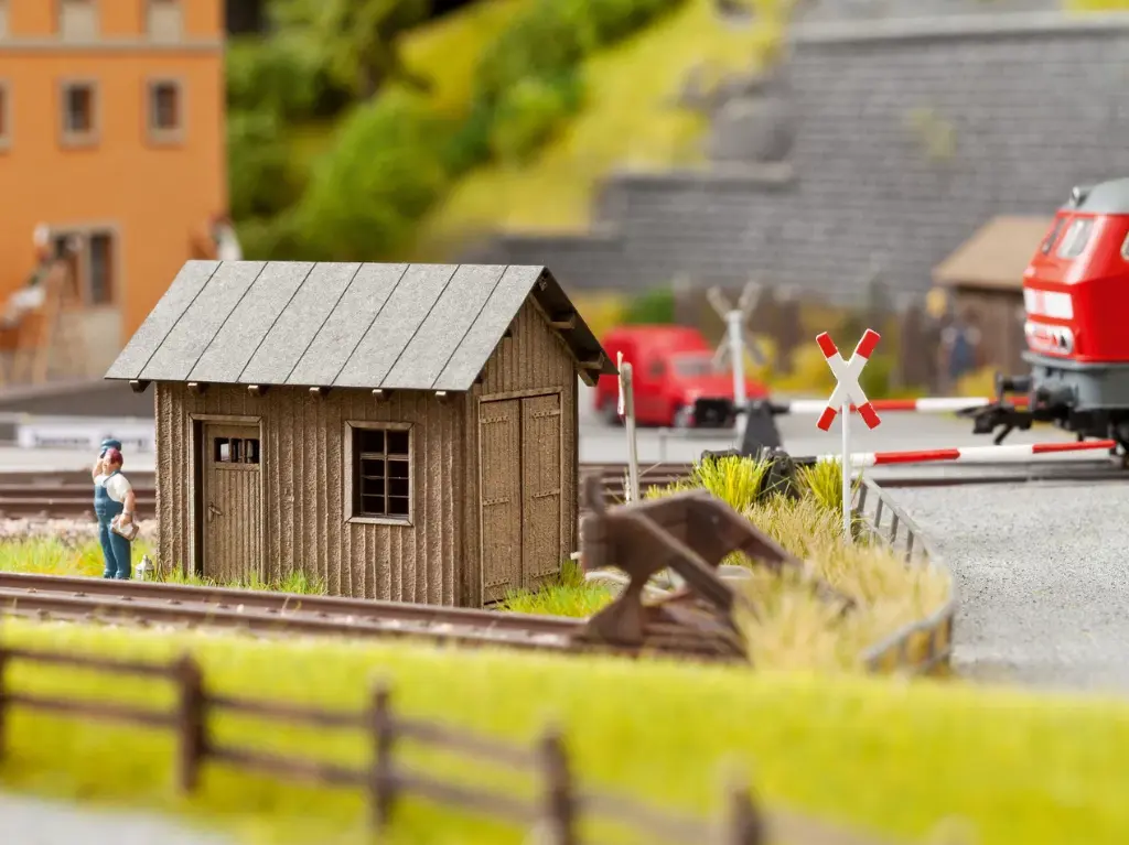 Noch : Cabane de bord de voie