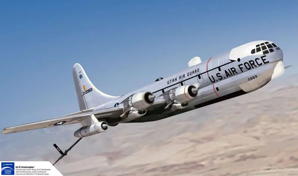 Academy : USAF KC-97L Stratofreighter 