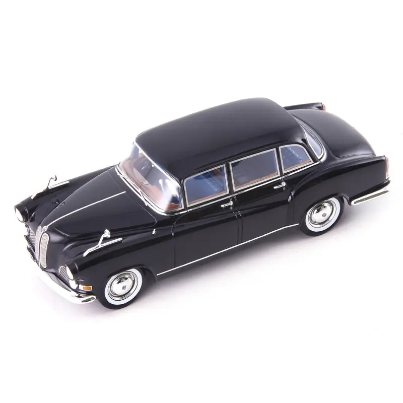 Autocult : 505 Pullman Ghia Aigle Noir