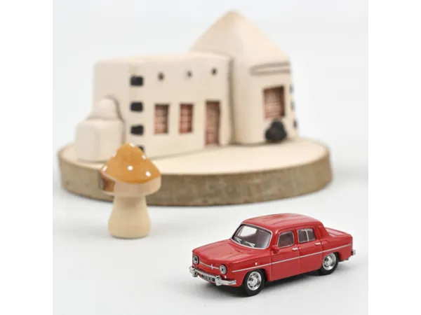 Norev : Renault 8 1963 Montijo Red 1:87