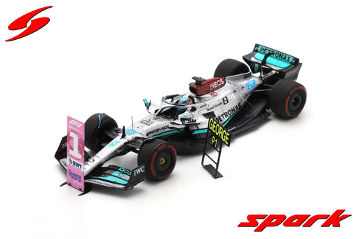 [SPK S8557] Spark : Mercedes-Amg Petronas F1 W13 E Performance │ No.63 Mercedes-Amg Petronas F1 Team Winner Brazilian GP 2022 George Russell (with pit and number board)