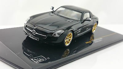 [IXM MOC118] IXO : Mercedes lorinSER AMG RSKB 2011