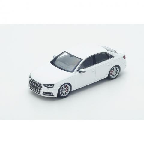 [SPK S4887] Spark : Audi S4 Sedan