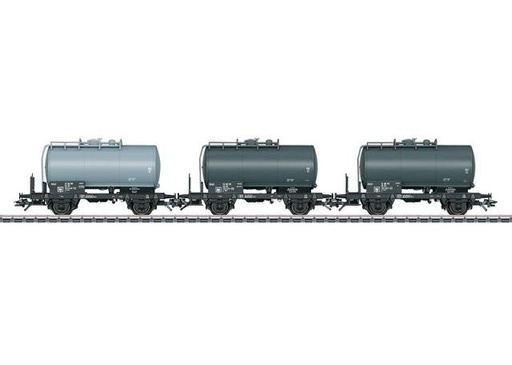 [MKN 46068] Marklin : 3 wagons citernes 