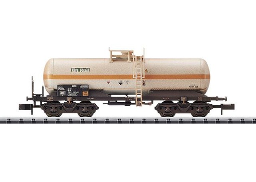 [MII 15586] WAGON CITERNE ON RAIL