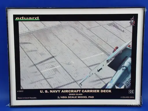 [EDU 8802] Eduard : US Navy Aircraft Carrier Deck Essex Class